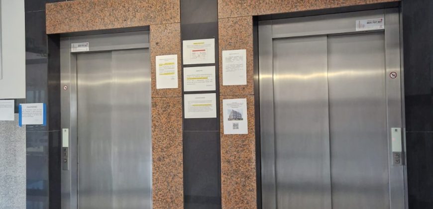Wyższy standard, 2 pokoje, winda, piwnica, garaż