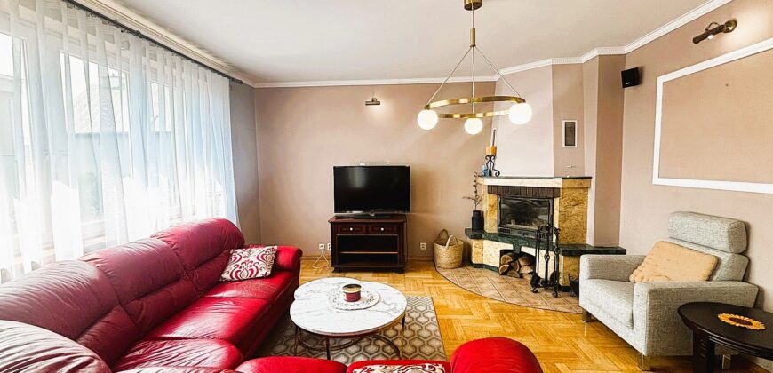 Wyjątkowy dom w prestiżowej lokalizacji – Jaroszówka