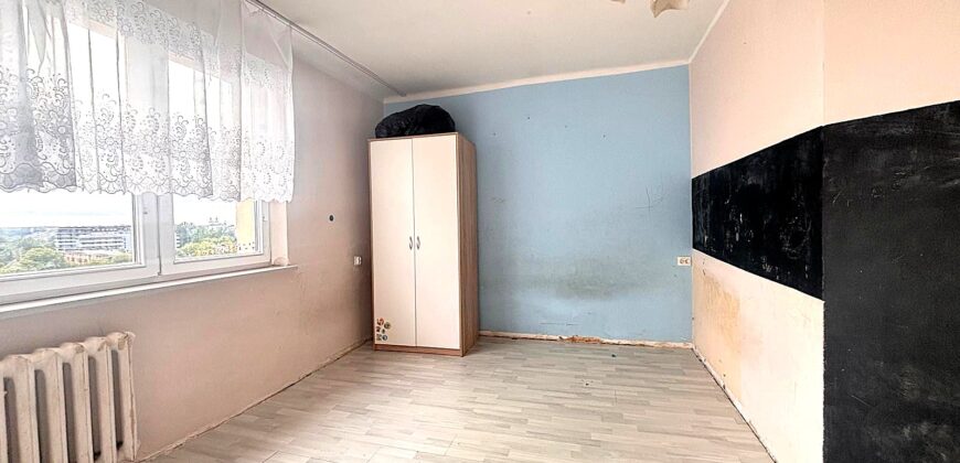 Tuwima – prawie Centrum, dwa pokoje, do remontu